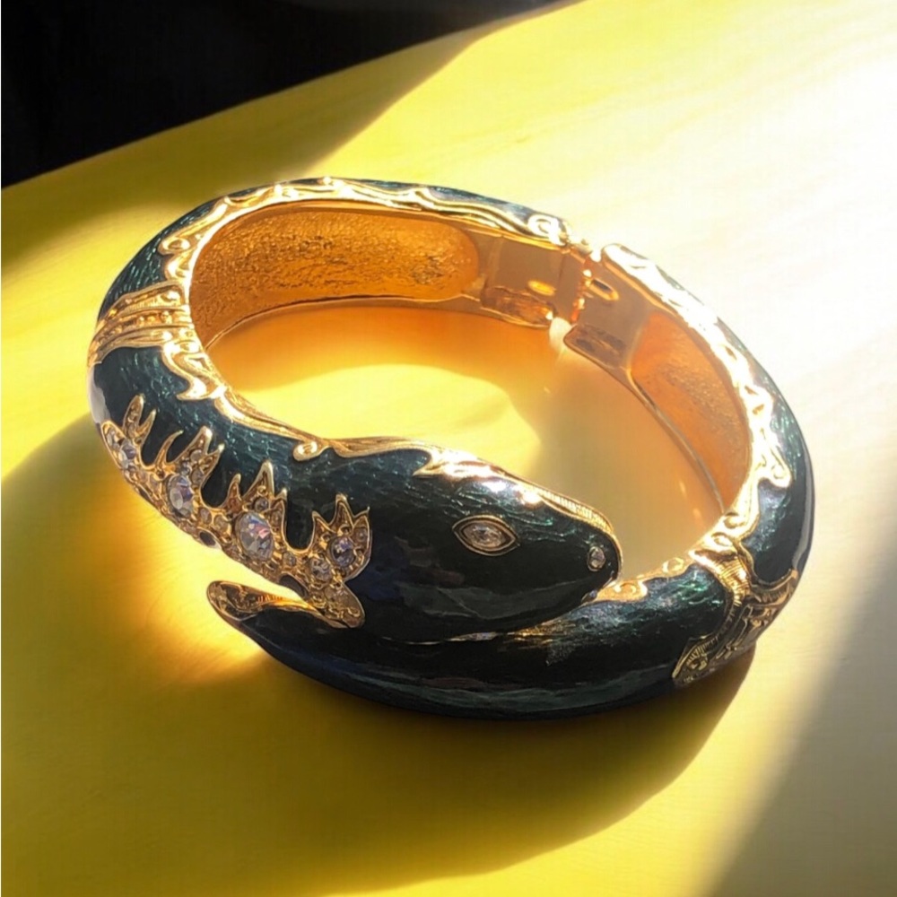 Vintage Joan Rivers Green Enamel Gold Toned Rhinestones Hinged Snake Bracelet